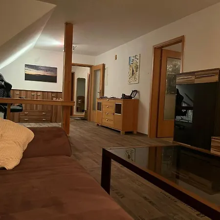 アパート Fewo Im Gasthof Forsthaus